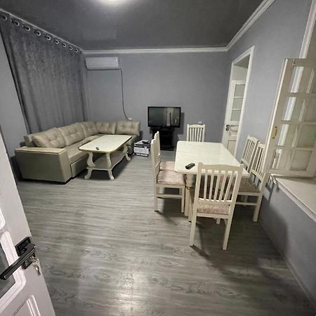 Квартира Дом В Общем Дворе Samarcanda Exterior foto